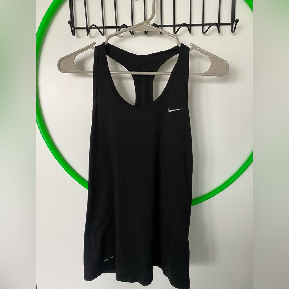 Nike women’s razorback black tank top size S